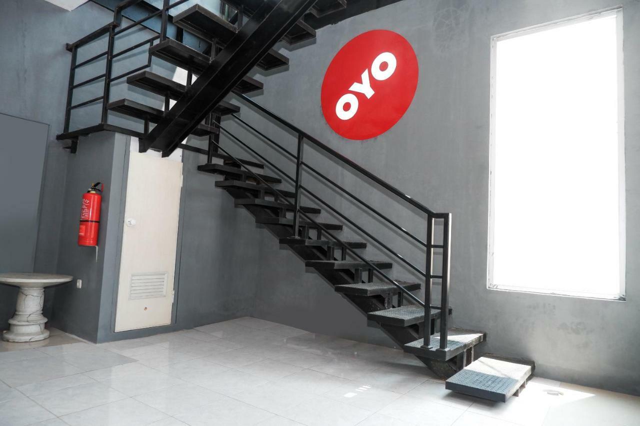 Oyo 682 Ceria Homestay Syariah Semarang Eksteriør billede